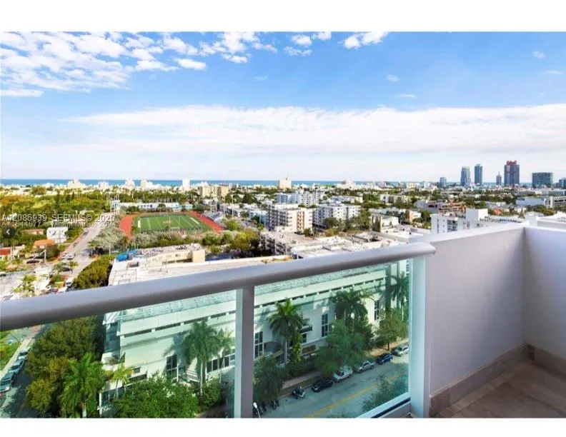 En Venta 1200 West Avenue 907, Miami Beach, FL 33139, Miami Beach, FL 33139