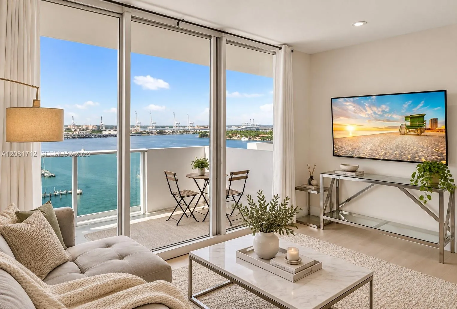Foto de propiedad en 1200 West Avenue PH28, Miami Beach, FL 33139 Miami Beach con MLS#