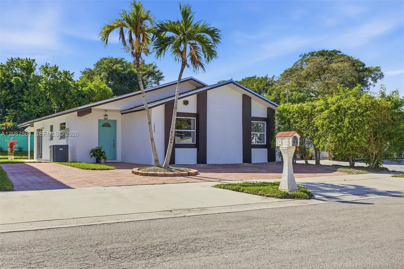 En Renta 12002 SW 210th Street, Miami, FL 33177, Miami, FL 33177