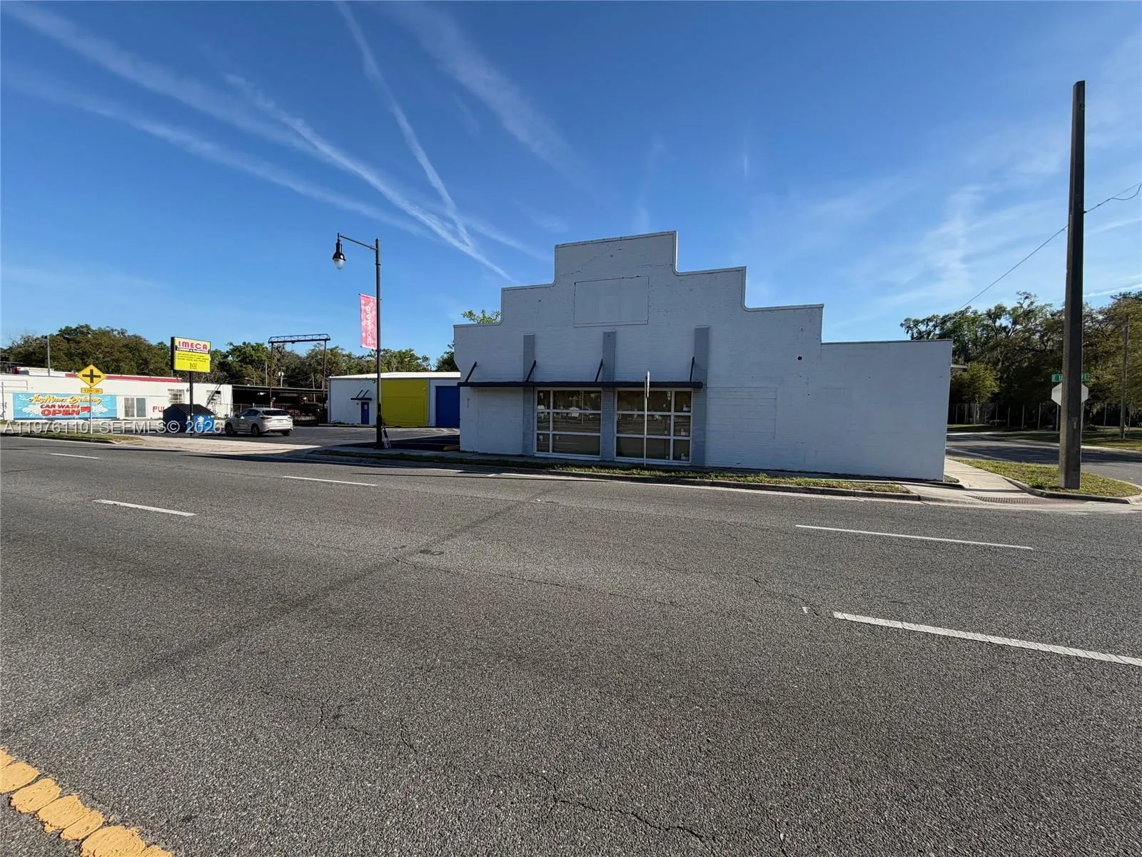 Foto de propiedad en 1201 E University Avenue, Gainesville, FL 32641 Gainesville con MLS# 