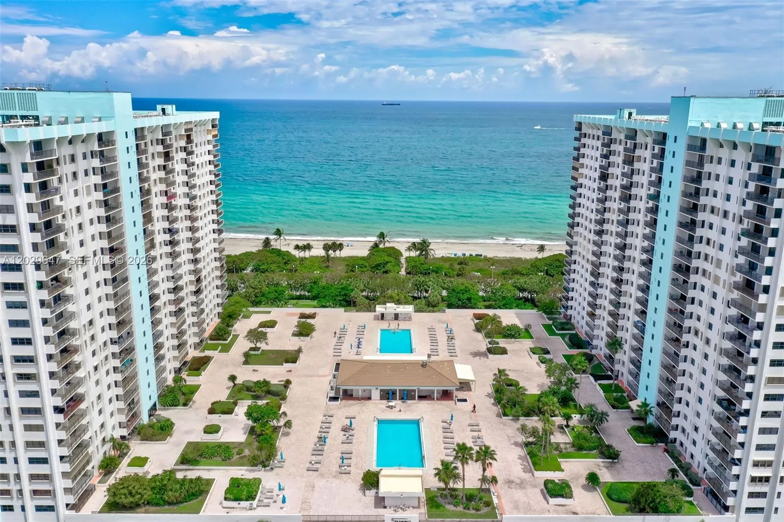 Foto de propiedad en 1201 S Ocean Drive 1105N, Hollywood, FL 33019 Hollywood con MLS#