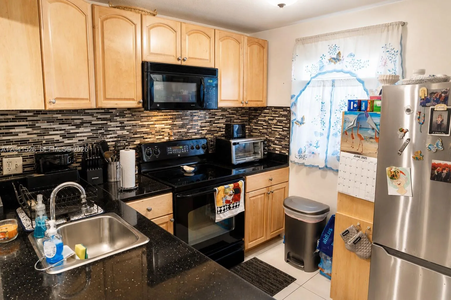 Foto de propiedad en 12014 S Greenway Circle S 105, Royal Palm Beach, FL 33411 Royal Palm Beach con MLS# 