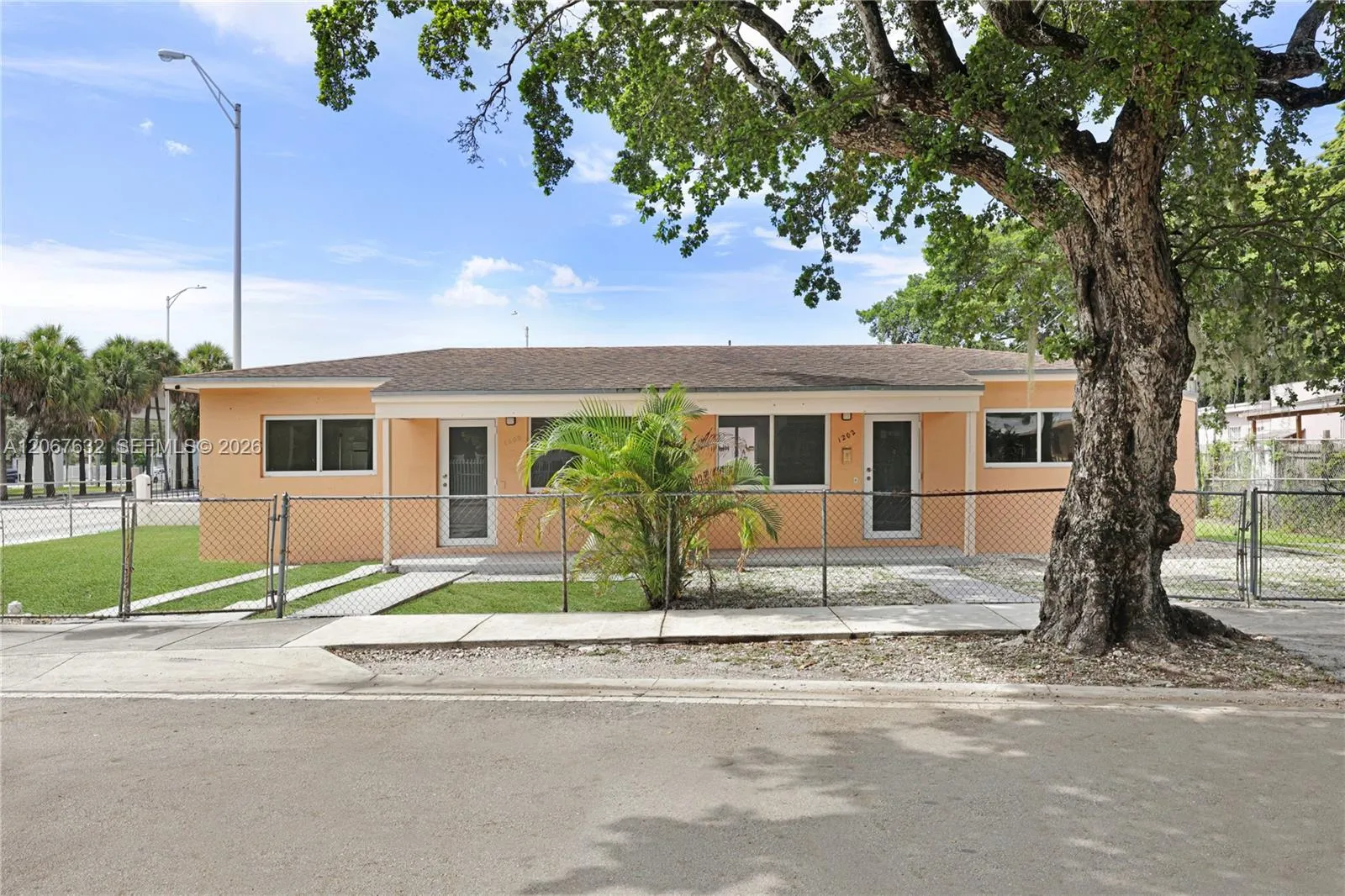 En Renta 1202 NW 34th Street 1200, Miami, FL 33142, Miami, FL 33142