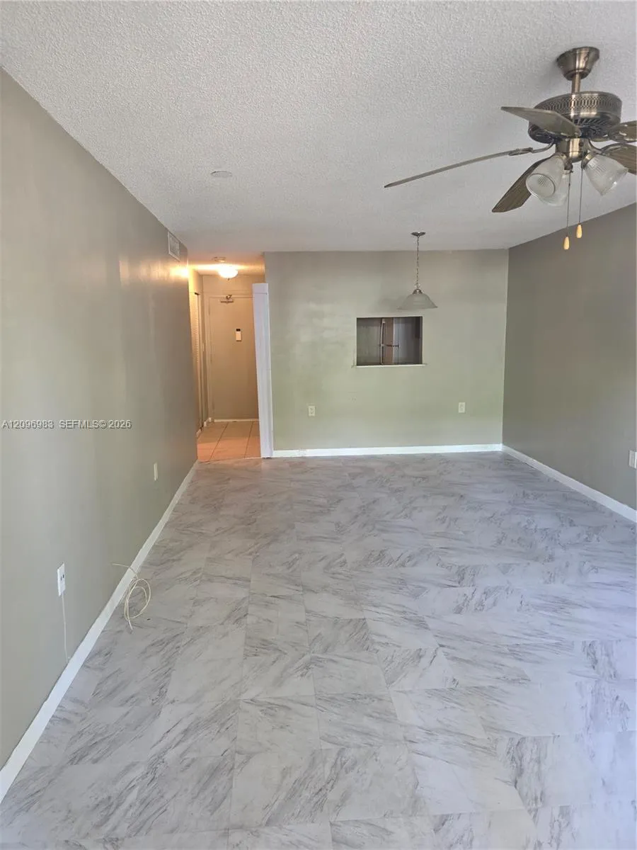 En Venta 12035 NE 2nd Avenue A112, North Miami, FL 33161, North Miami, FL 33161