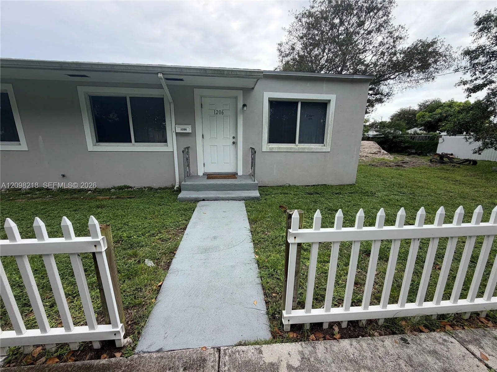 En Renta 1204 N 24th Avenue 1206, Hollywood, FL 33020, Hollywood, FL 33020