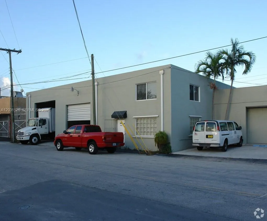 Foto de propiedad en 1207 SW 1st Avenue, Fort Lauderdale, FL 33315 Fort Lauderdale con MLS# 