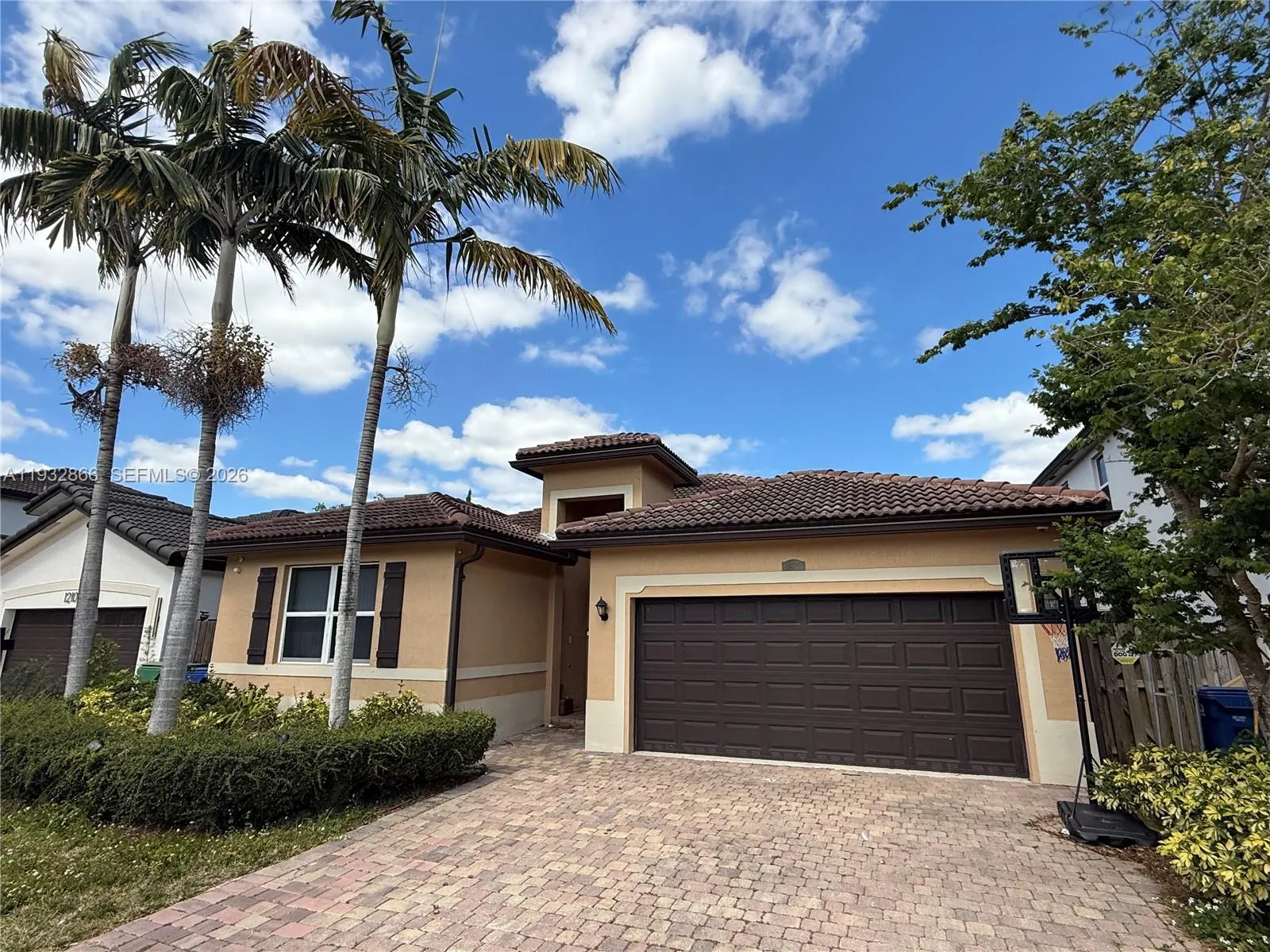 Foto de propiedad en 12071 SW 253rd Street, Homestead, FL 33032 Homestead con MLS# 