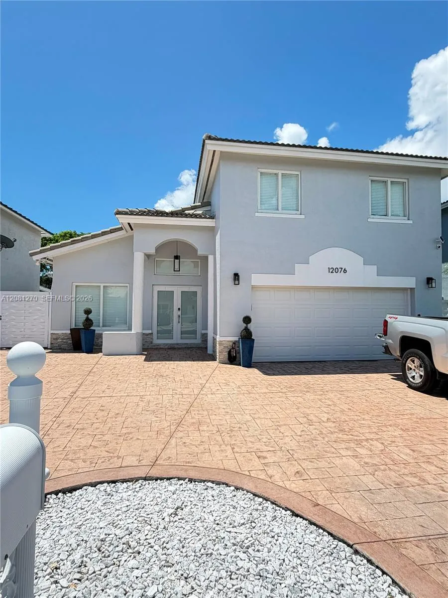 En Renta 12076 SW 251st Street, Homestead, FL 33032, Homestead, FL 33032