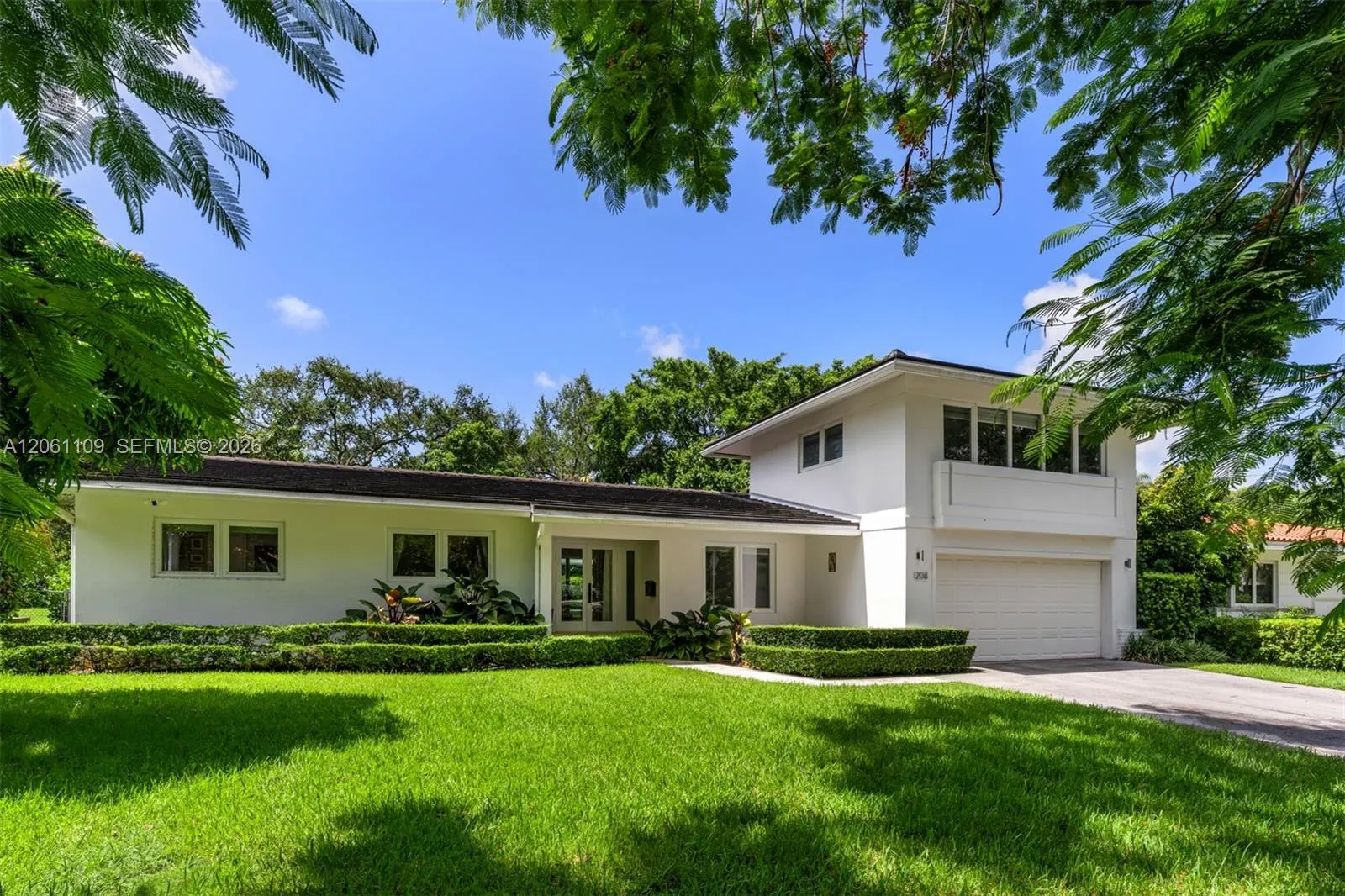 Foto de propiedad en 1208 Hardee Road, Coral Gables, FL 33146 Coral Gables con MLS# 