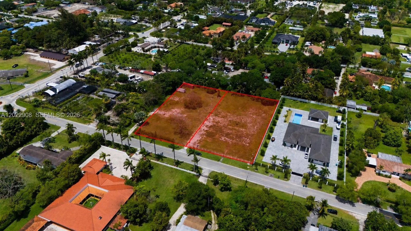 Foto de propiedad en 12085 SW 47th Street, Miami, FL 33175 Miami con MLS# 