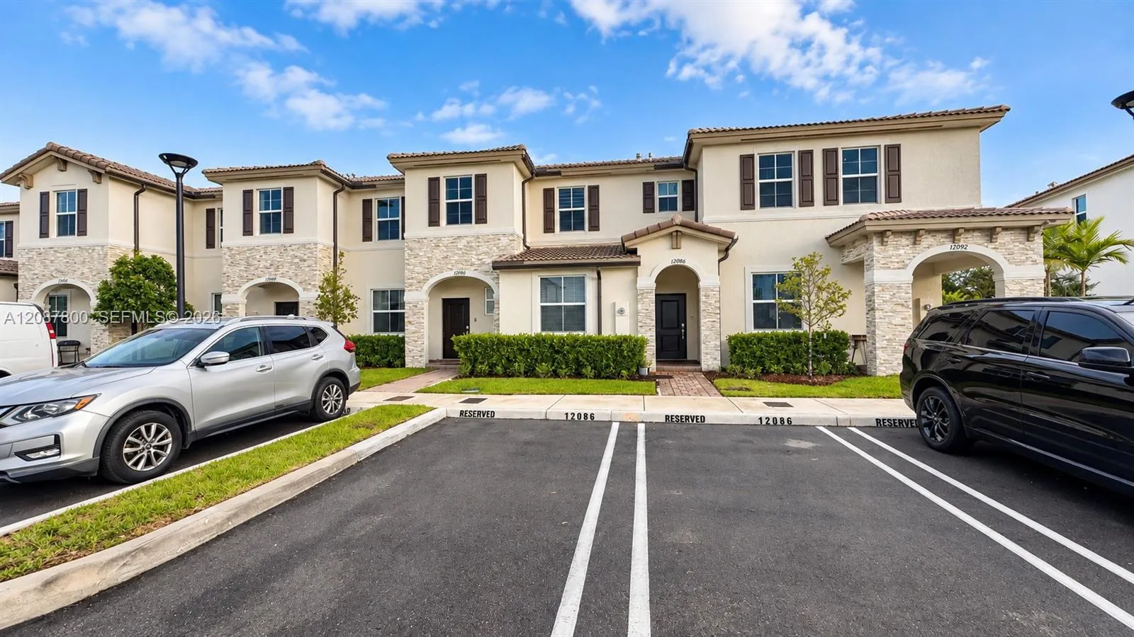 En Renta 12086 NW 24th Place, Miami, FL 33167, Miami, FL 33167