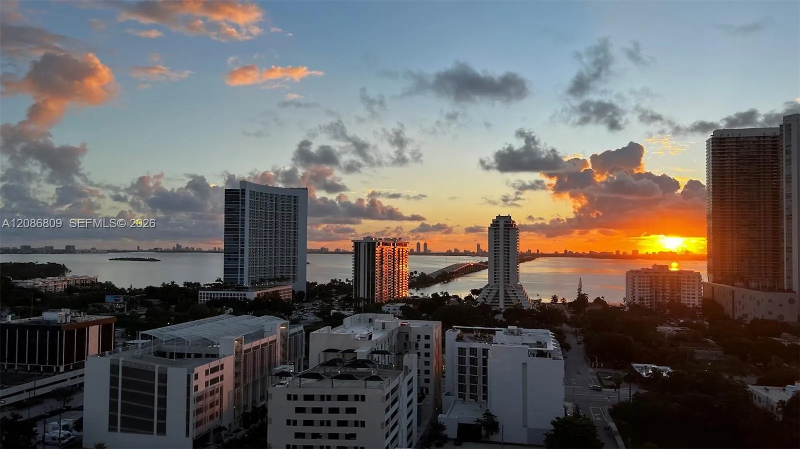 En Renta 121 NE 34th Street 1706A, Miami, FL 33137, Miami, FL 33137