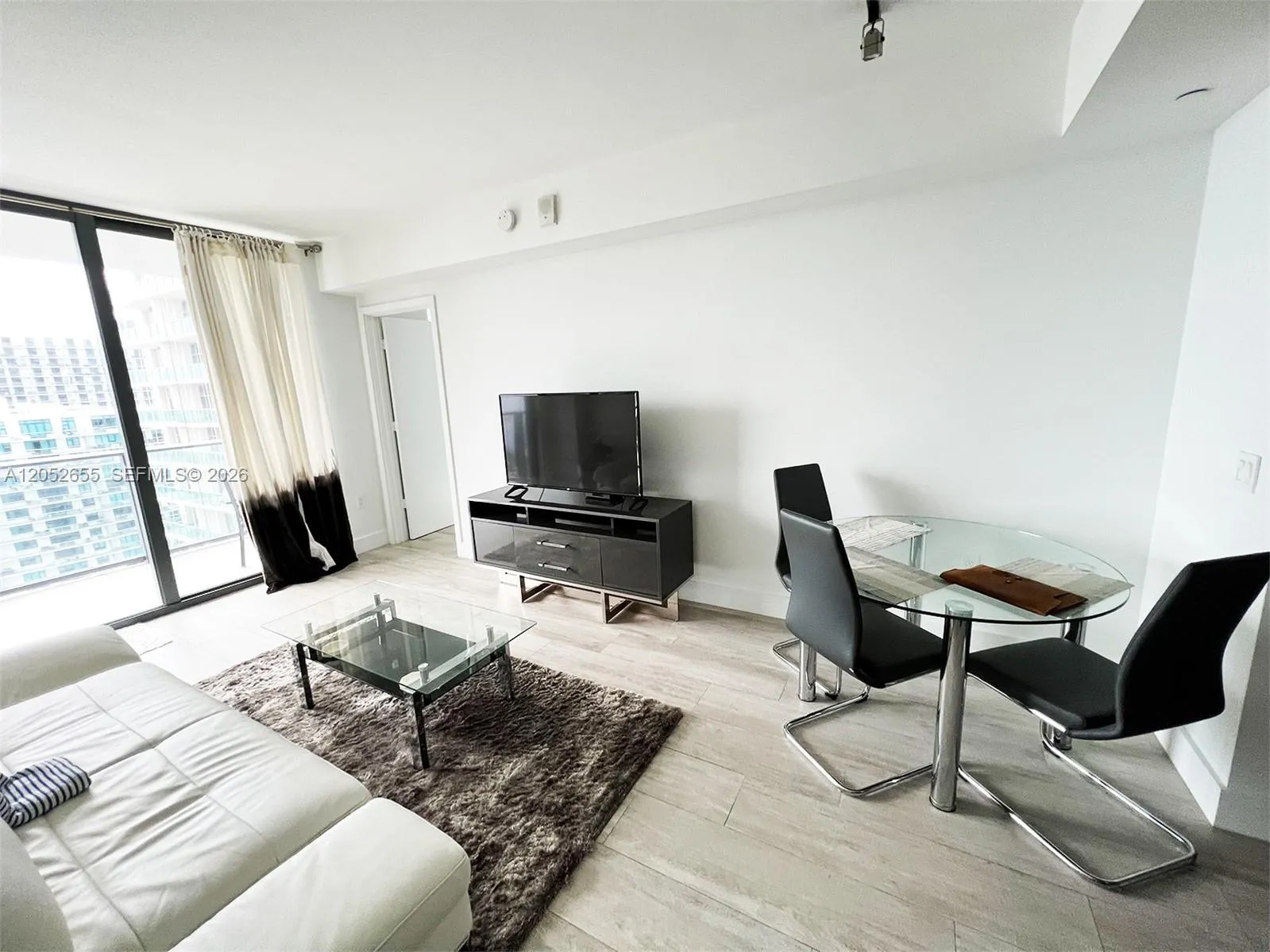 En Renta 121 NE 34th Street 2603, Miami, FL 33137, Miami, FL 33137