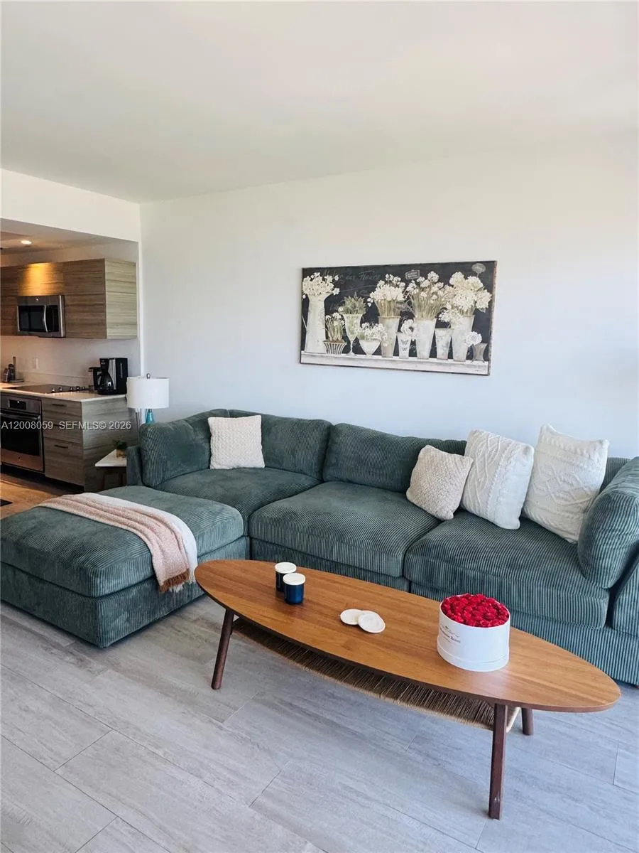 En Renta 121 NE 34th Street 2705, Miami, FL 33137, Miami, FL 33137
