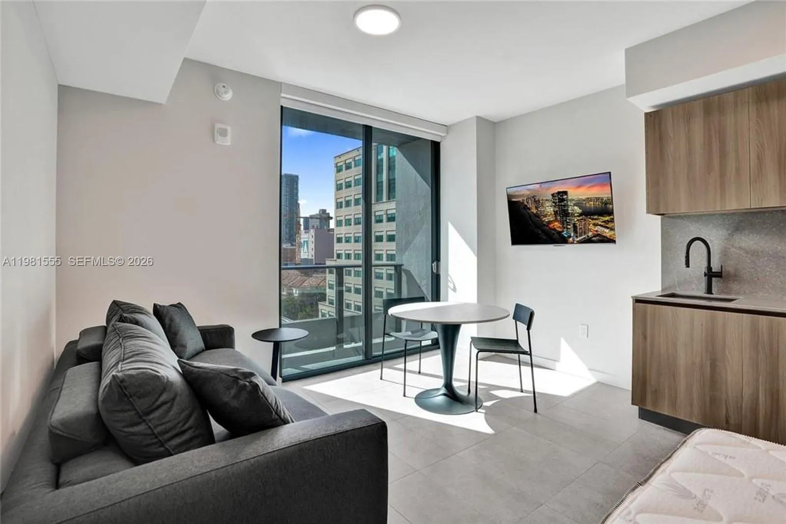 Foto de propiedad en 121 NE 5 Street 801B, Miami, FL 33132 Miami con MLS# 