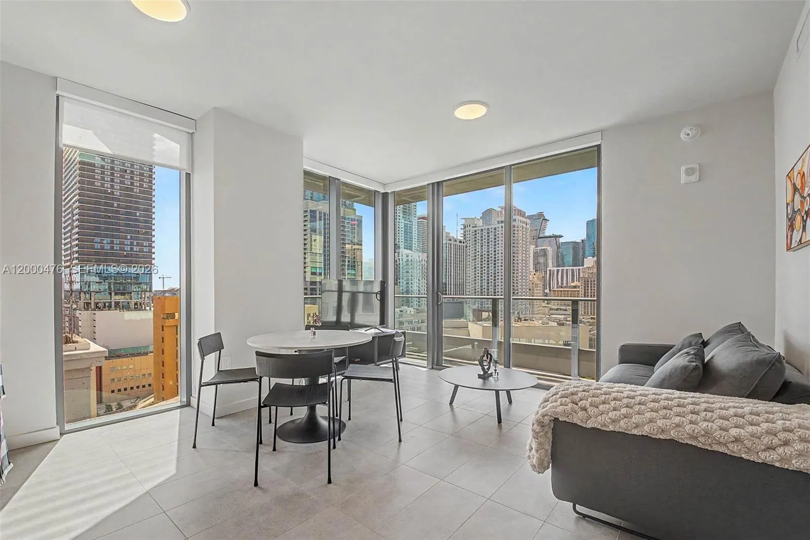 Foto de propiedad en 121 NE 5th Street 1701, Miami, FL 33132 Miami con MLS# 