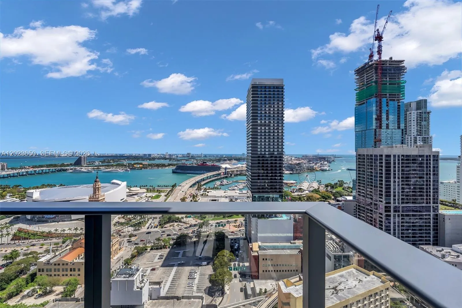 Foto de propiedad en 121 NE 5th Street 3401, Miami, FL 33132 Miami con MLS# 