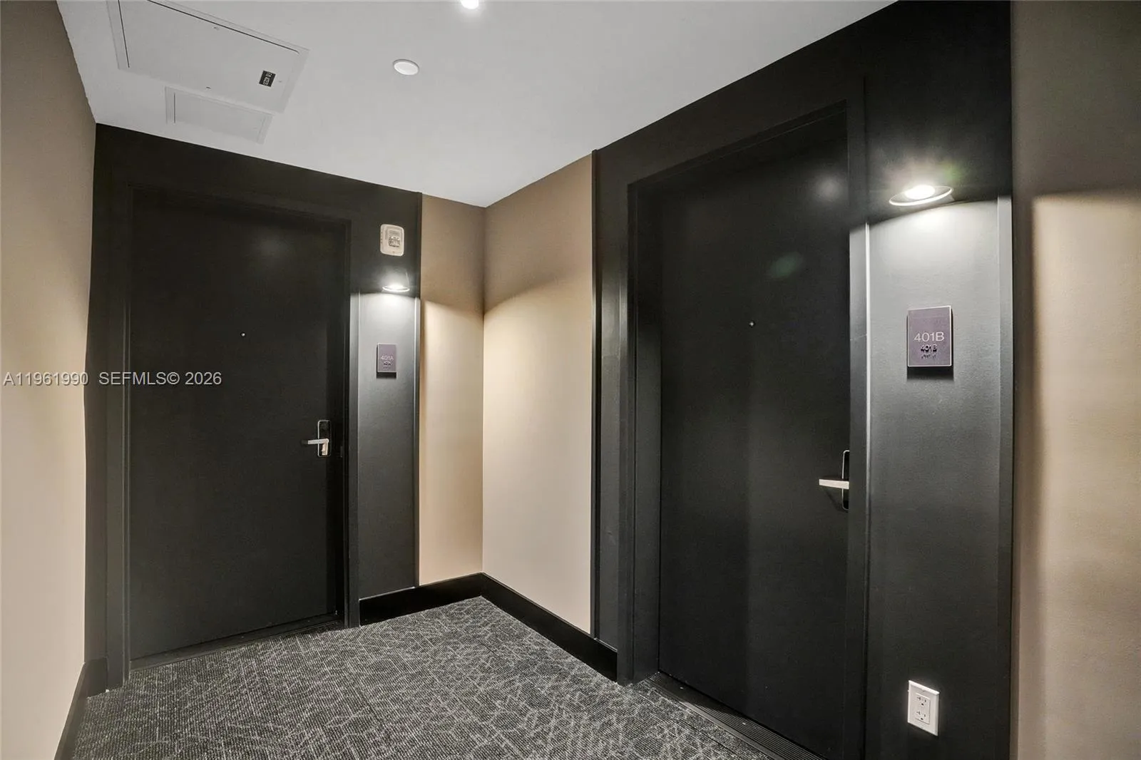 Foto de propiedad en 121 NE 5th Street 401B, Miami, FL 33132 Miami con MLS# 