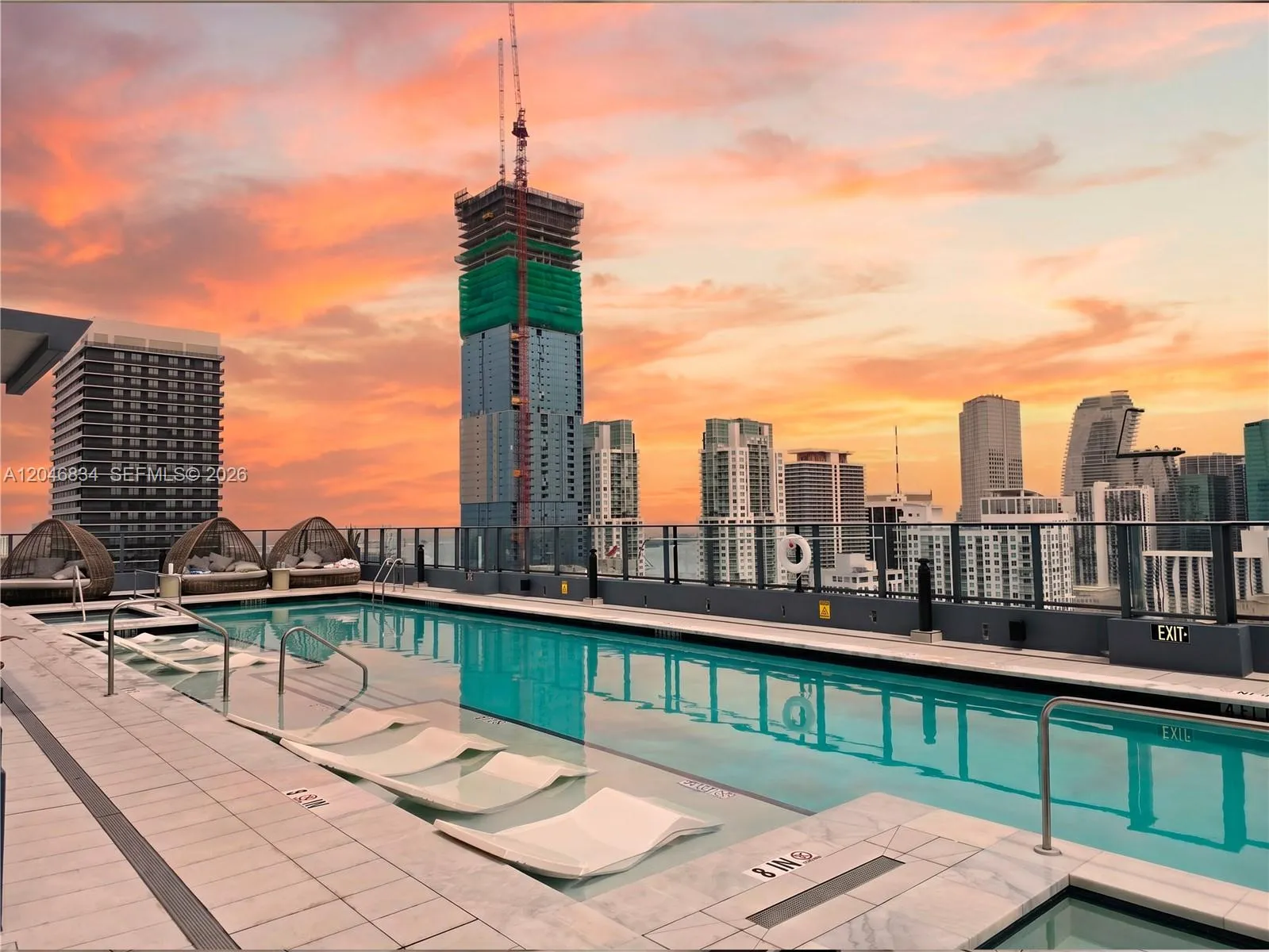 Foto de propiedad en 121 NE 5th Street 504, Miami, FL 33132 Miami con MLS#