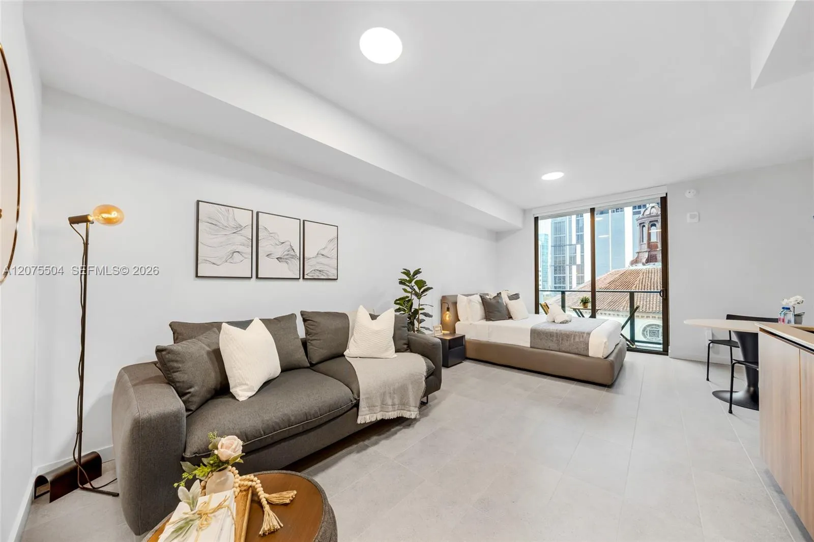 Foto de propiedad en 121 NE 5th Street 707, Miami, FL 33132 Miami con MLS#