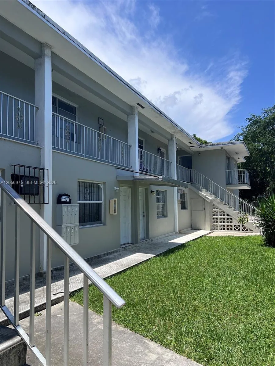 En Renta 121 NE 80 Terrace 5, Miami, FL 33131, Miami, FL 33131