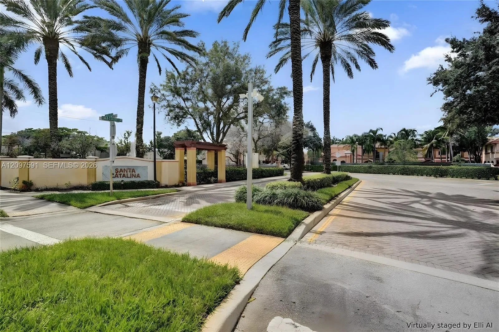 En Venta 1210 Santa Catalina Lane, North Lauderdale, FL 33068, North Lauderdale, FL 33068