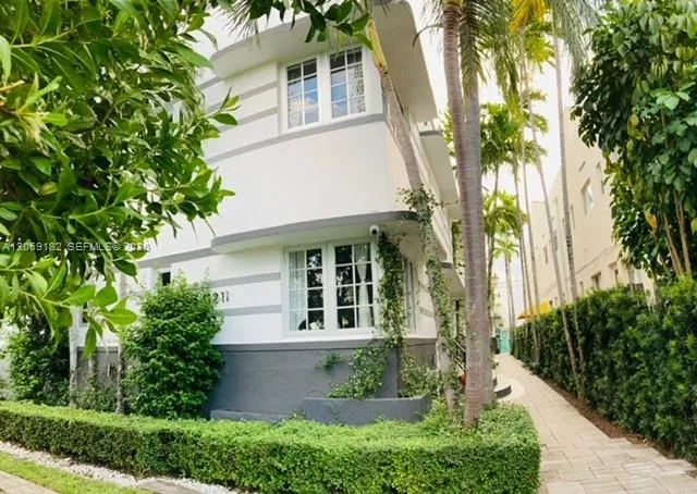 Foto de propiedad en 1211 Euclid Avenue 7, Miami Beach, FL 33139 Miami Beach con MLS# 
