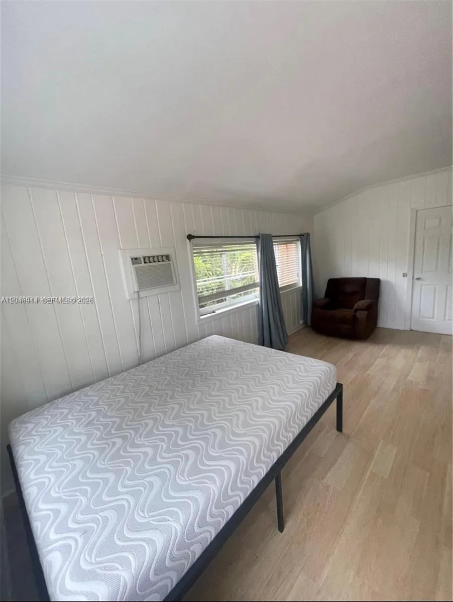 En Renta 1211 NE 130th Street 1, North Miami, FL 33161, North Miami, FL 33161