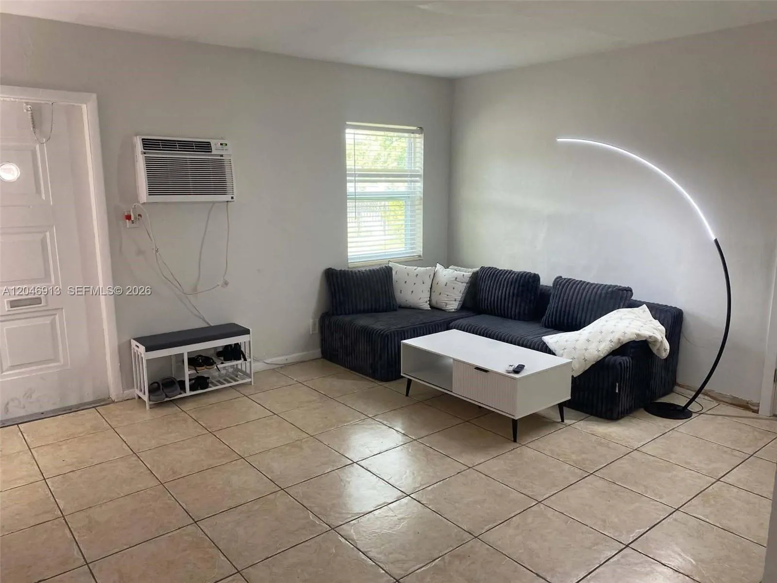 En Renta 1212 NW 11th Court 1212, Fort Lauderdale, FL 33311, Fort Lauderdale, FL 33311