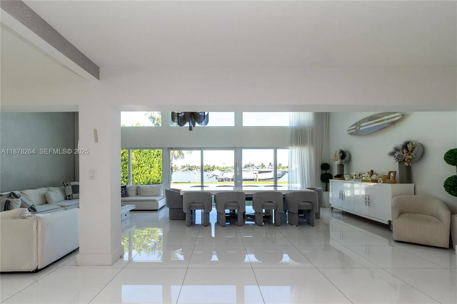 Foto de propiedad en 1215 N Biscayne Point Road, Miami Beach, FL 33141 Miami Beach con MLS# 