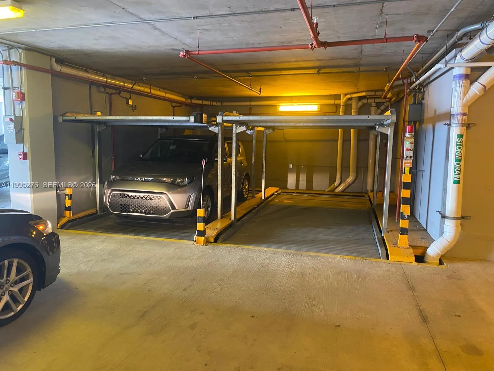 Foto de propiedad en 1215 W Ave Parking, Miami Beach, FL 33139 Miami Beach con MLS# 