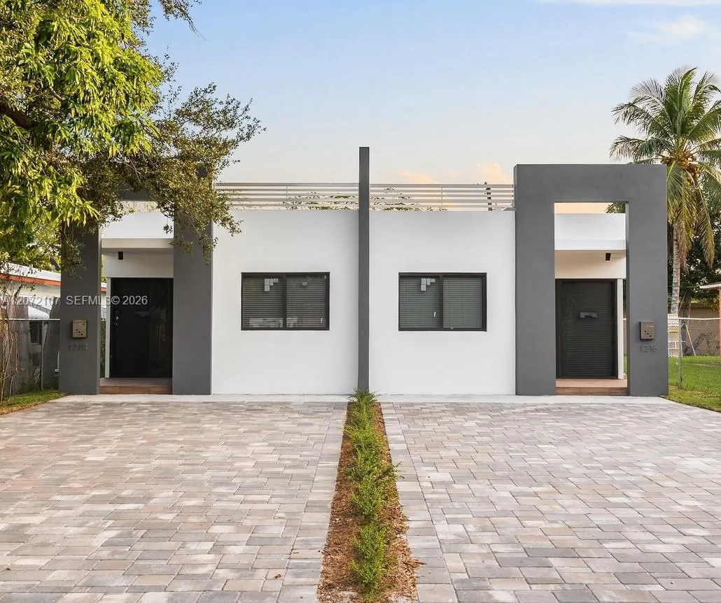 En Venta 1216-1218 NE 112th Street, Miami, FL 33161, Miami, FL 33161