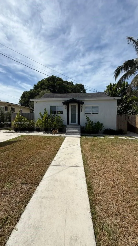 En Renta 122 NW 51st Street 122, Miami, FL 33127, Miami, FL 33127