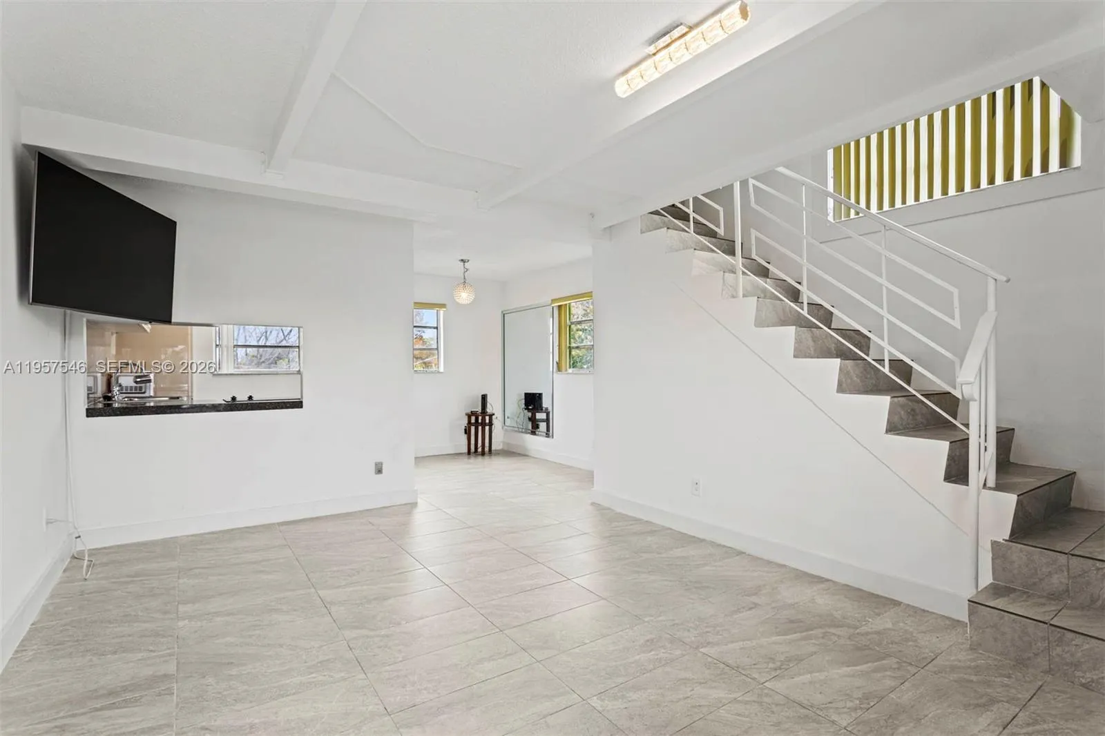 Foto de propiedad en 1220 SW 5th Street 21, Miami, FL 33135 Miami con MLS# 