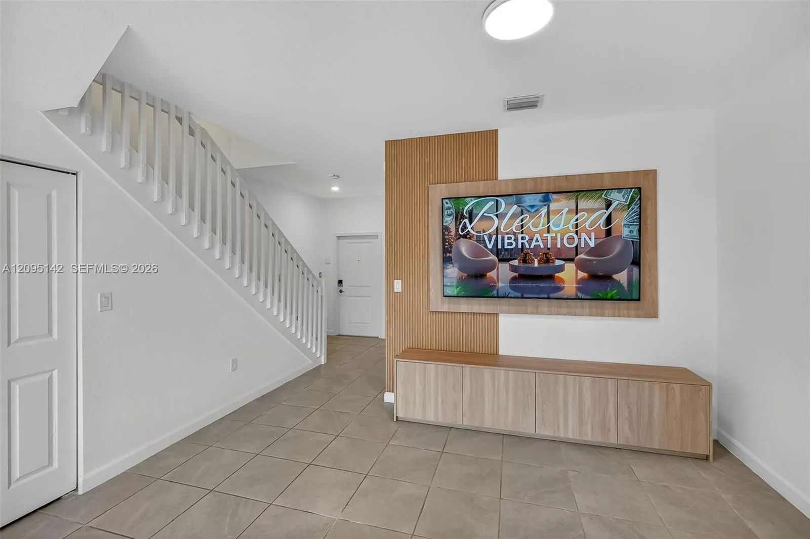 En Renta 12221 NW 24th Place, Miami, FL 33167, Miami, FL 33167