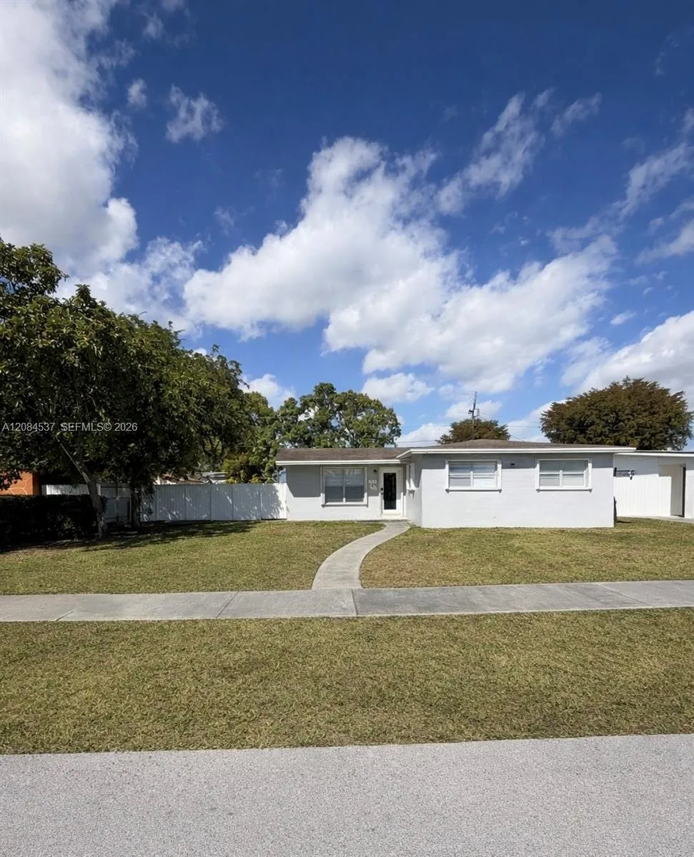 En Venta 12221 SW 188th Street, Miami, FL 33177, Miami, FL 33177