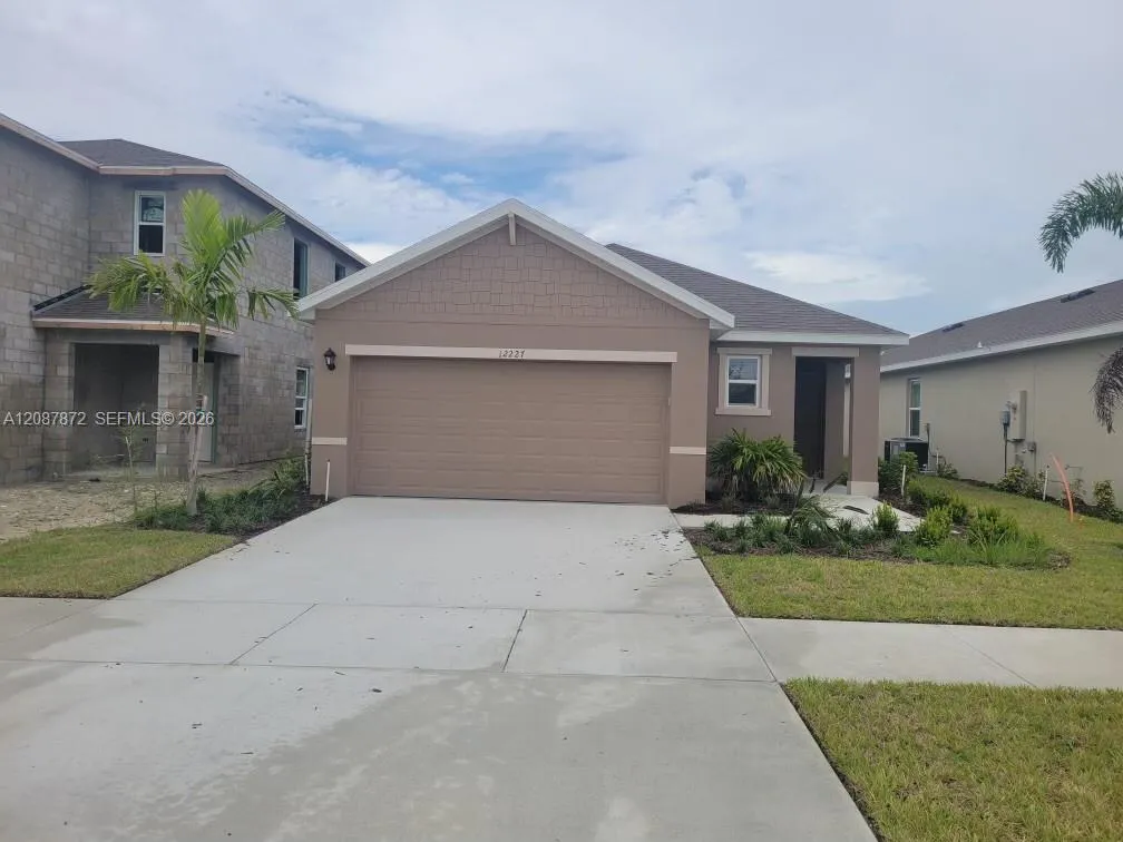 En Renta 12227 SW Nettuno Way, Port St. Lucie, FL 34987, Port St. Lucie, FL 34987