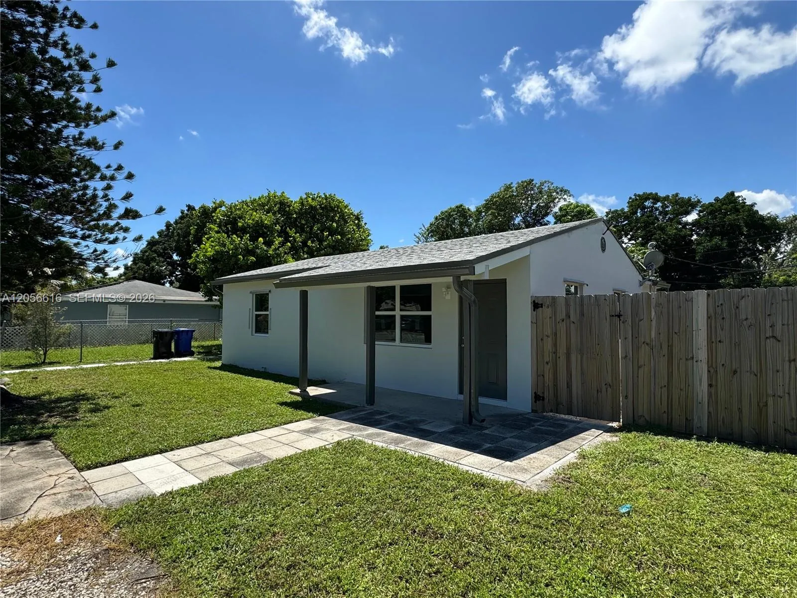 Foto de propiedad en 1223-1225 NW 6th Avenue, Fort Lauderdale, FL 33311 Fort Lauderdale con MLS# 