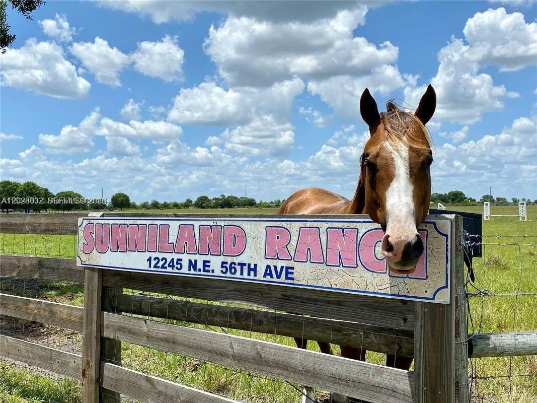 En Venta 12245 NE 56th Avenue, Okeechobee, FL 34972, Okeechobee, FL 34972