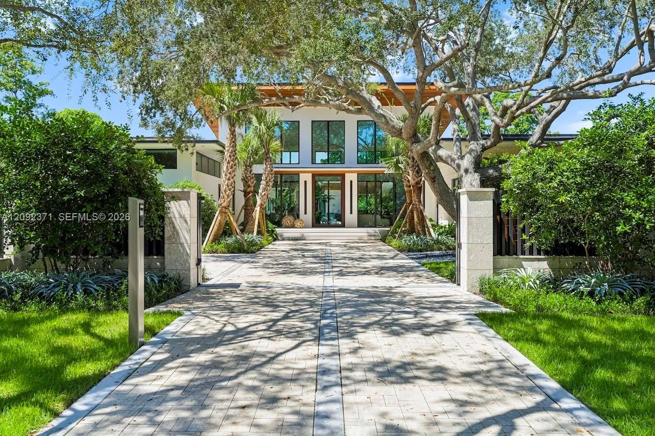 En Venta 12250 SW 62nd Avenue, Pinecrest, FL 33156, Pinecrest, FL 33156