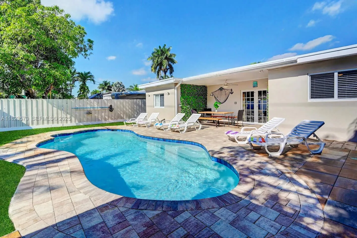 En Renta 1228 Johnson Street, Hollywood, FL 33019, Hollywood, FL 33019
