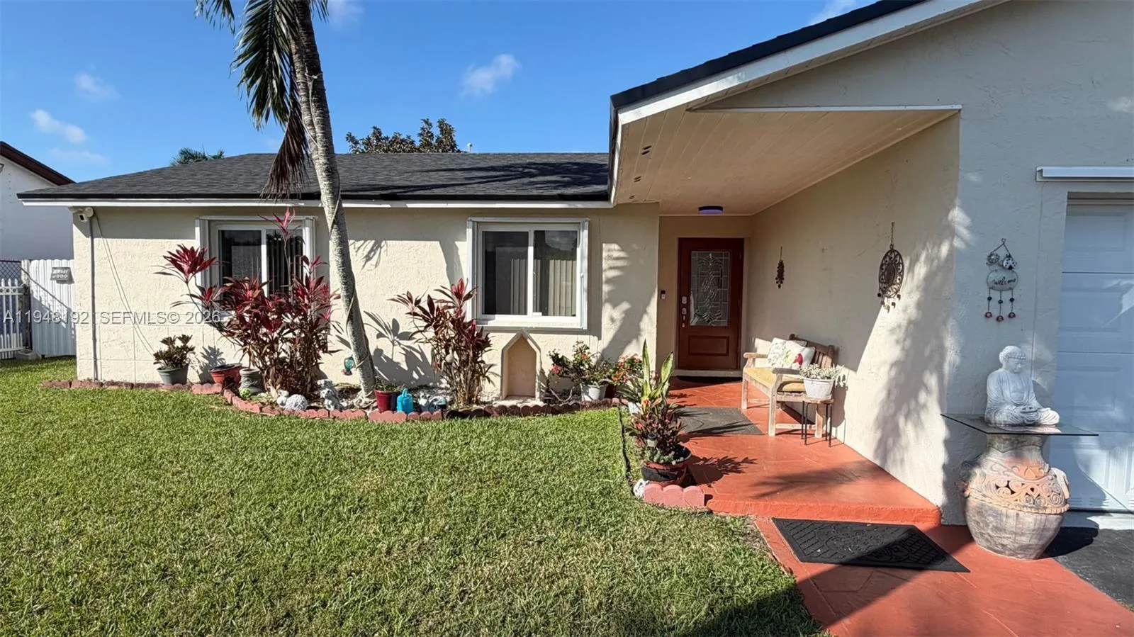 Foto de propiedad en 12285 SW 257th Terrace, Homestead, FL 33032 Homestead con MLS# 