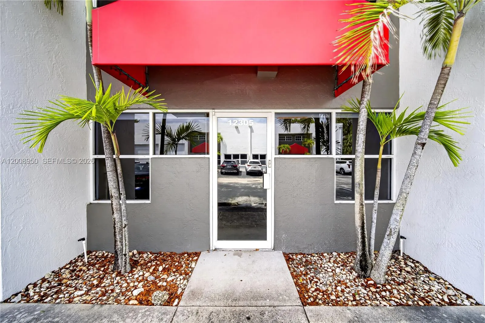 Foto de propiedad en 12305 SW 133rd Court 26, Miami, FL 33186 Miami con MLS# 