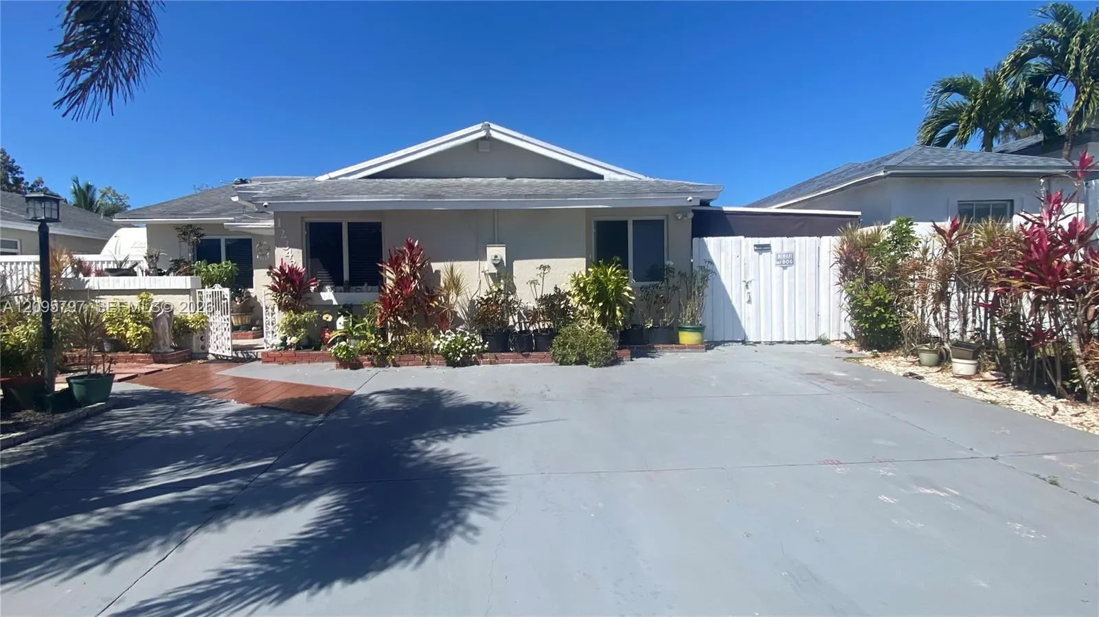 En Venta 12343 SW 195th Terrace, Miami, FL 33177, Miami, FL 33177
