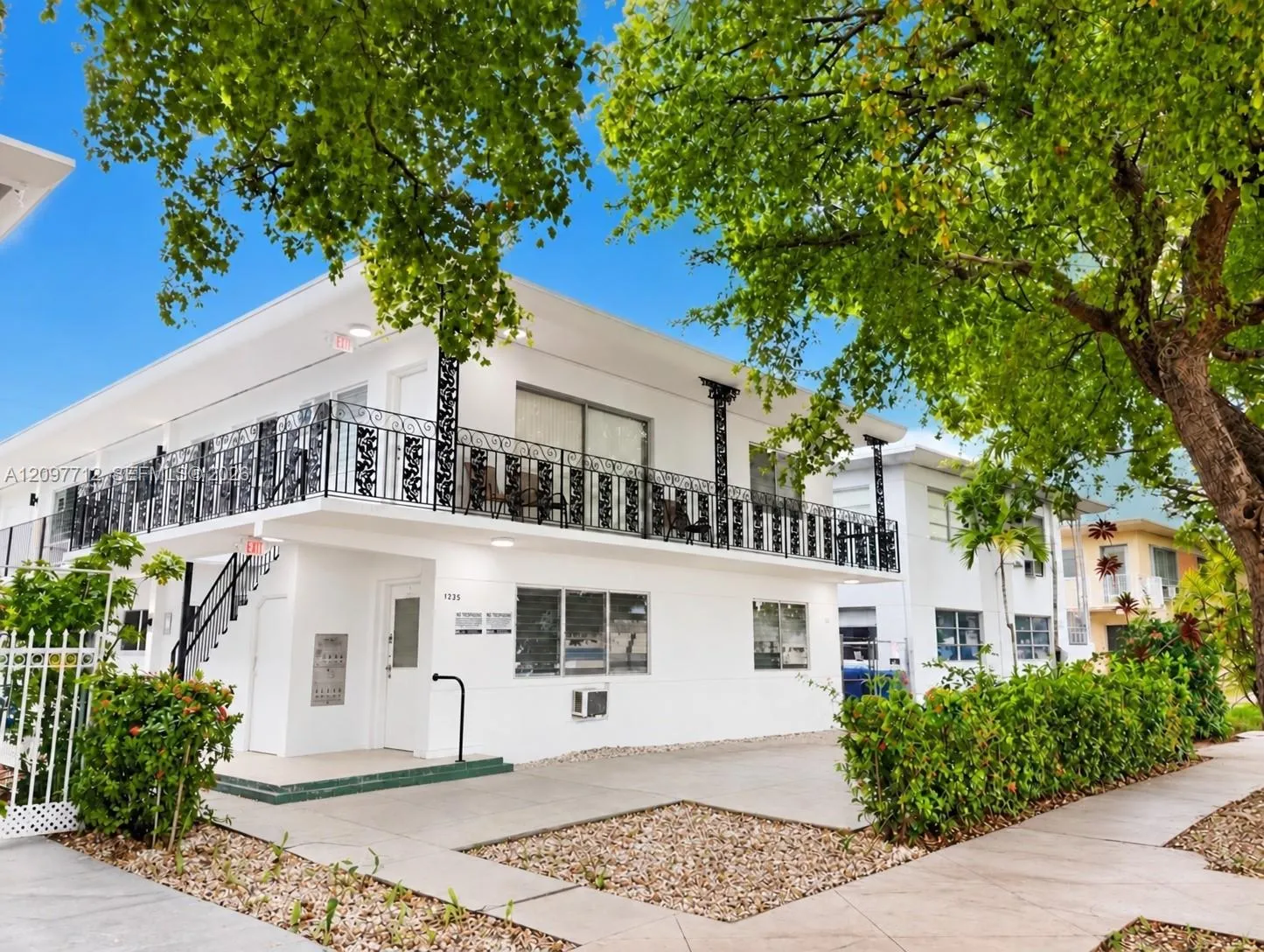 En Renta 1235 Normandy Drive 5, Miami Beach, FL 33141, Miami Beach, FL 33141