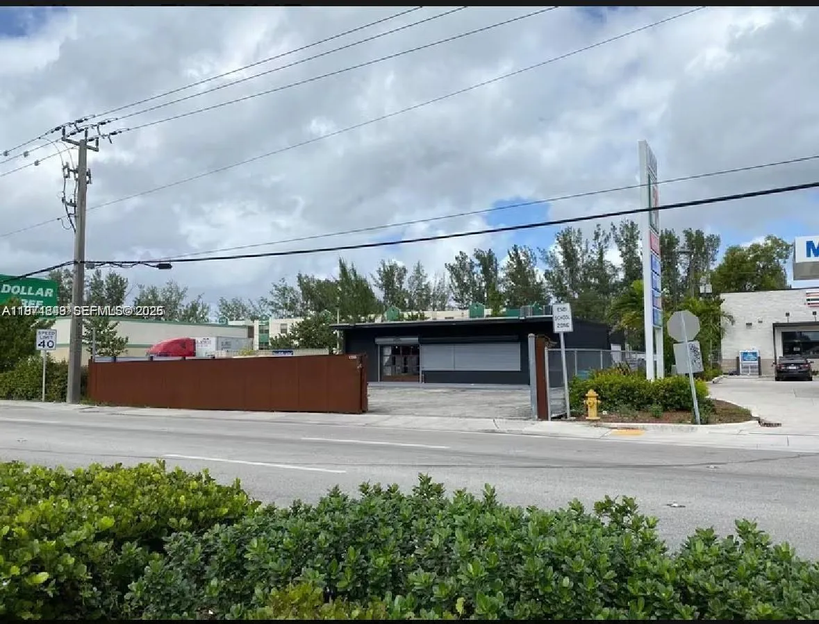 En Venta 1235 NW 103rd Street, Miami, FL 33147, Miami, FL 33147