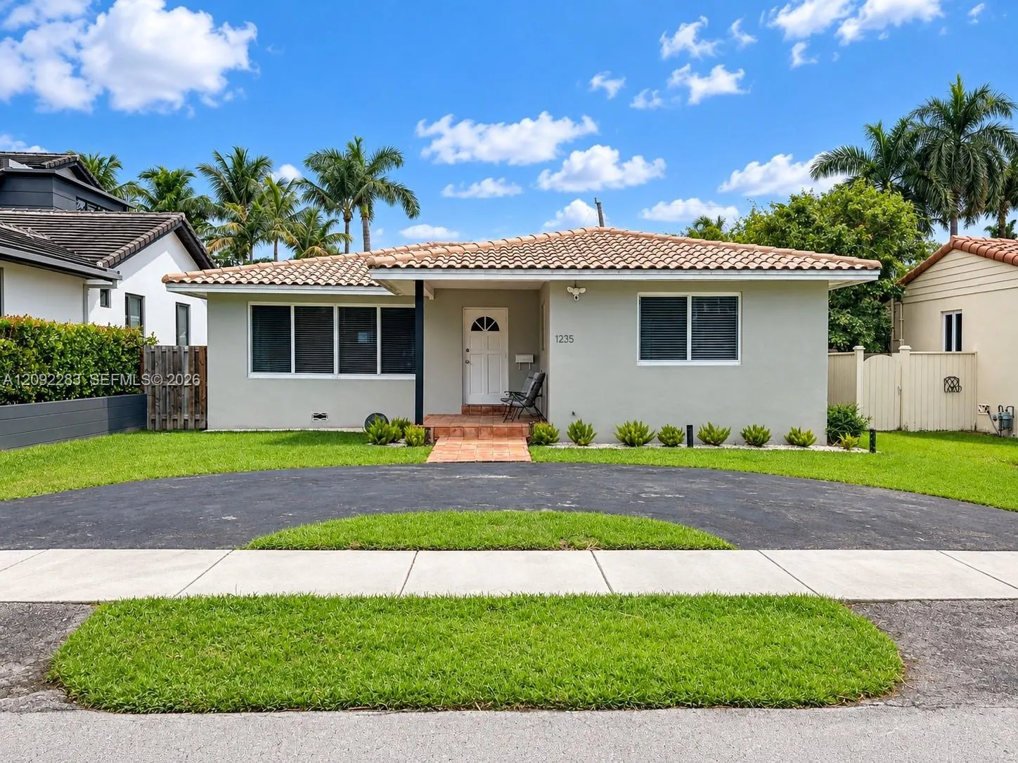 En Venta 1235 Pierce Street, Hollywood, FL 33019, Hollywood, FL 33019