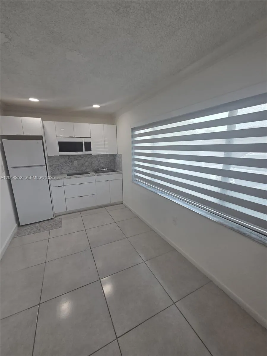 Foto de propiedad en 1235 SW 136th Place 0, Miami, FL 33184 Miami con MLS# 