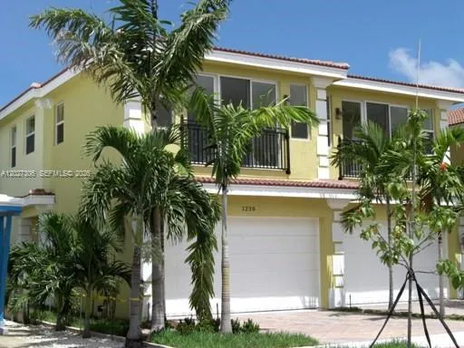En Renta 1236 NE 14th Avenue, Fort Lauderdale, FL 33304, Fort Lauderdale, FL 33304