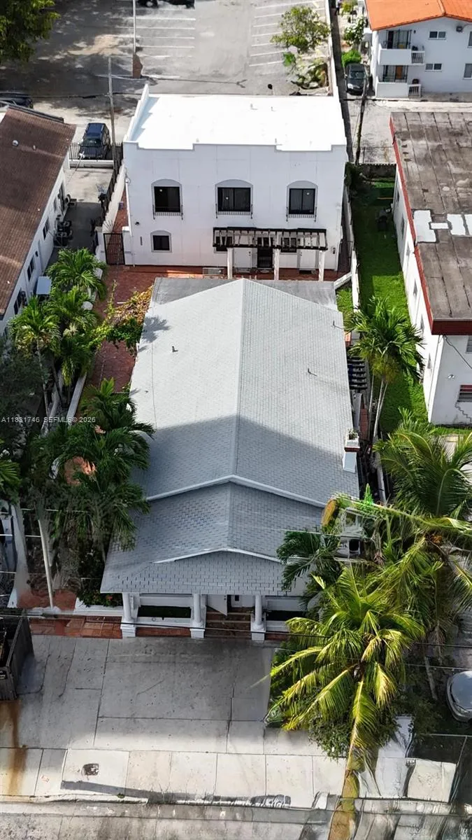 En Venta 1236 SW 4th Street, Miami, FL 33135, Miami, FL 33135